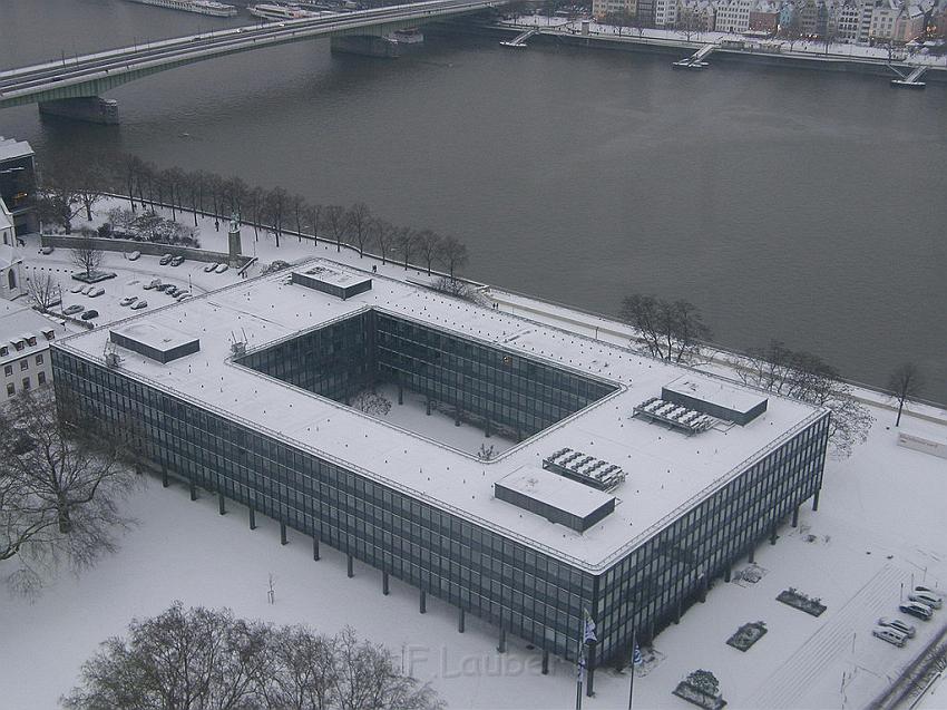 Koeln bei Schnee P315.JPG